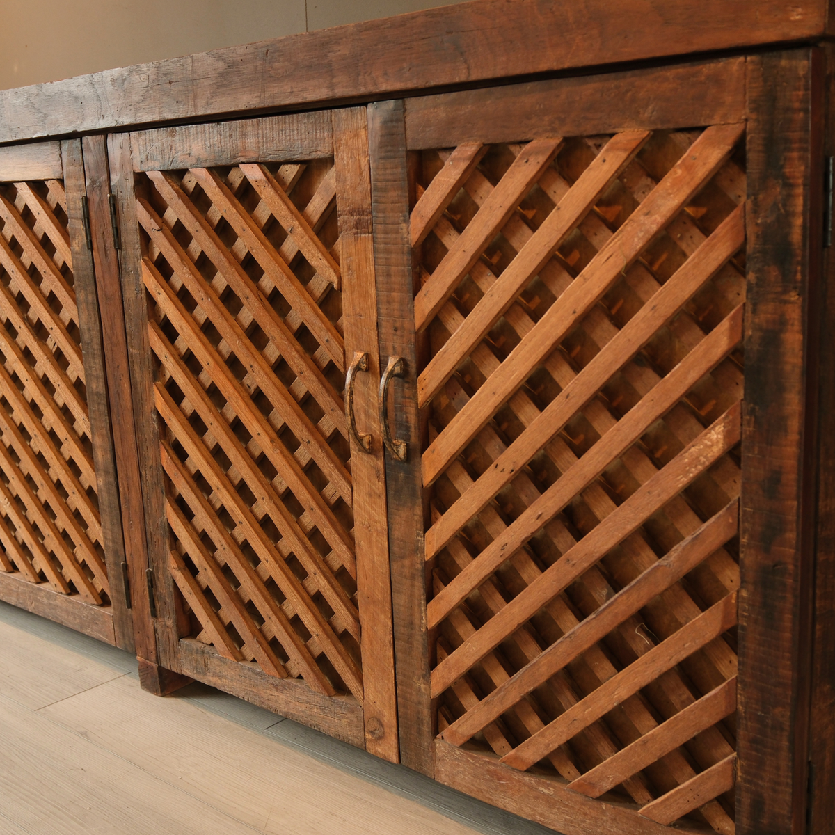 BS13 - Reclaimed Wood Slat Style Buffet