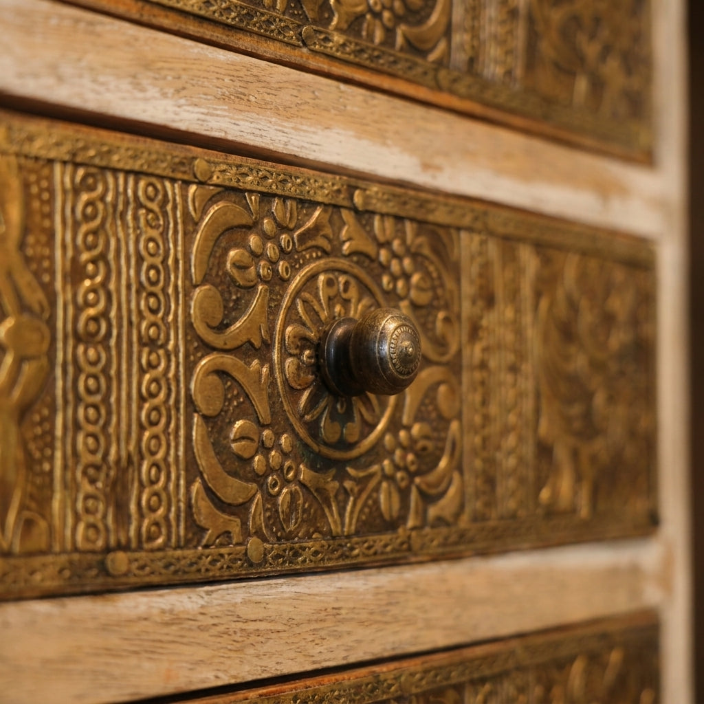WB1 - Decorative 3-Drawer Wooden Storage Chest
