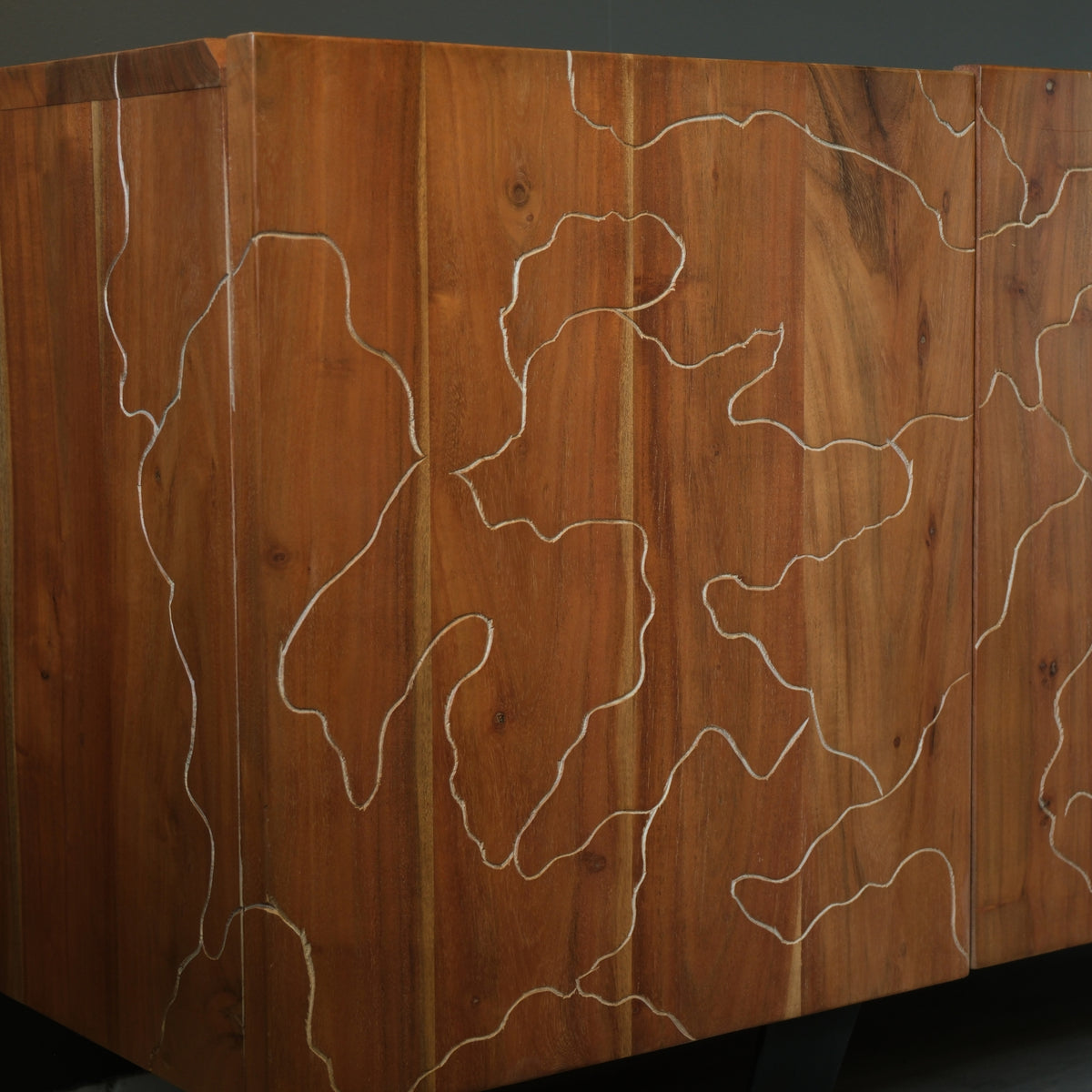BS24 - Solid Acacia Engraved Buffet
