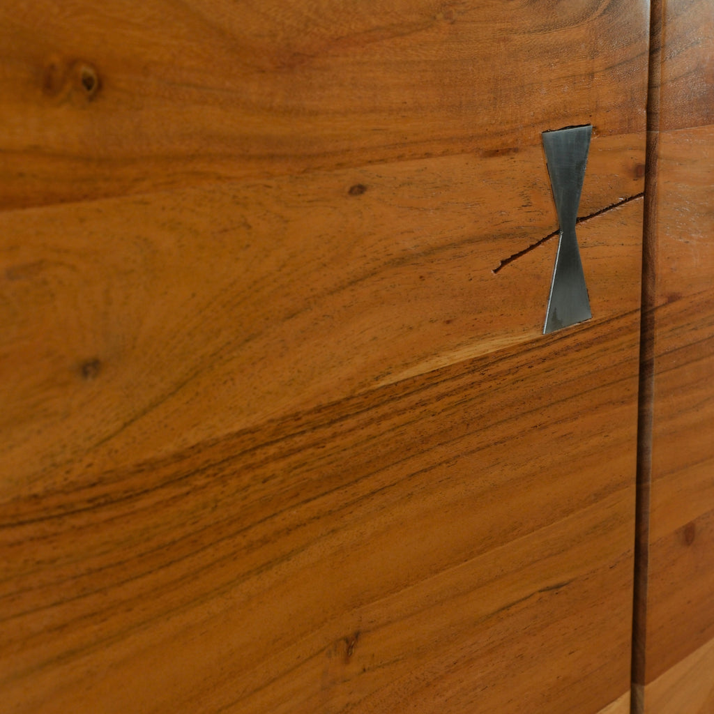 BS19 - Solid Acacia with Metal Base Buffet