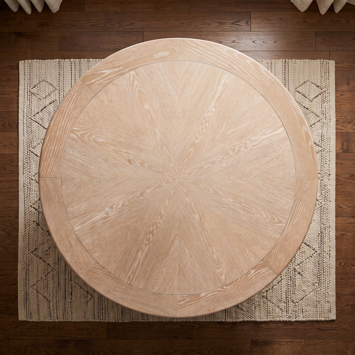 DT12 - Modern Round Pedestal Dining Table