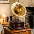 UF50 - Vintage Gramaphone