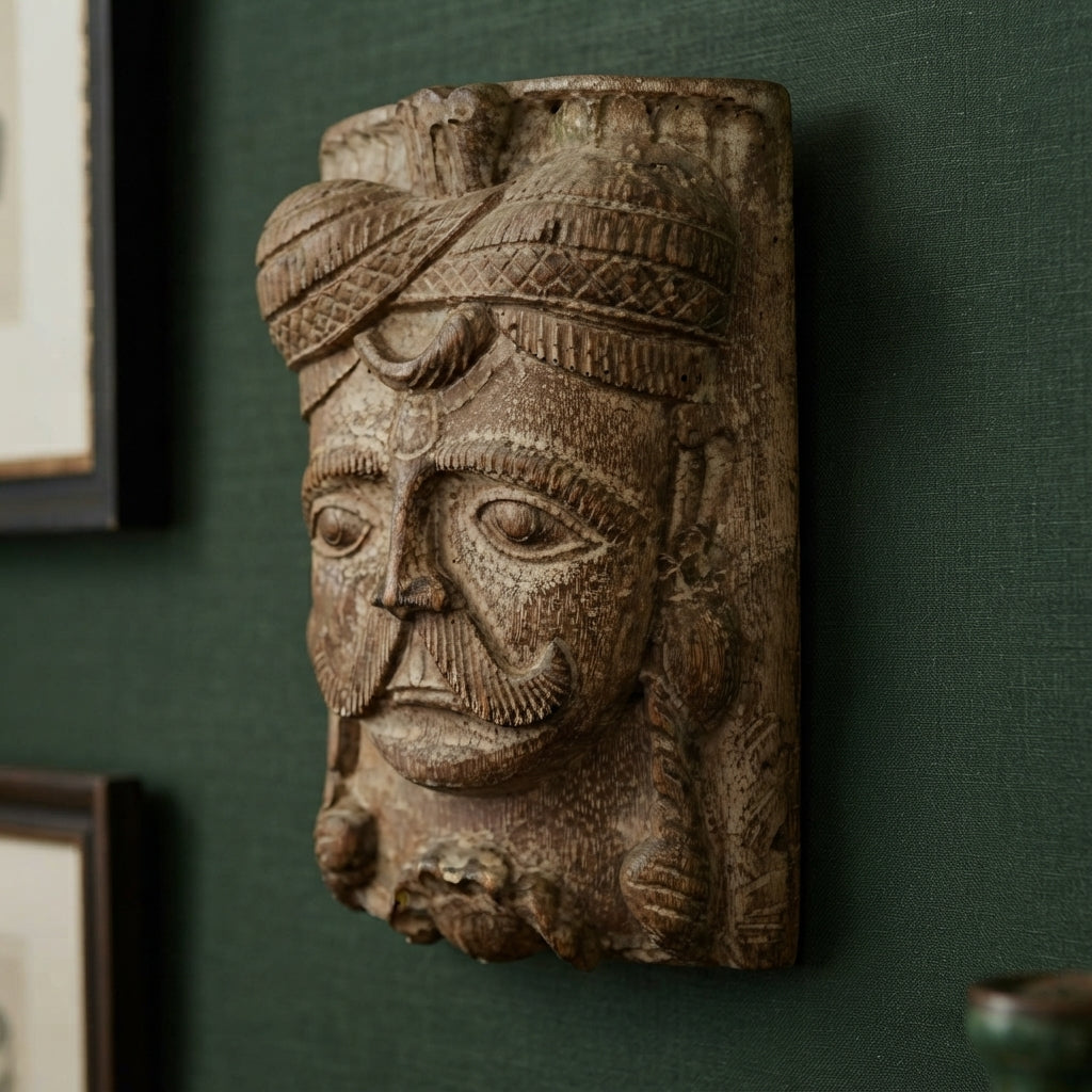WD01 - Carved Statue Head