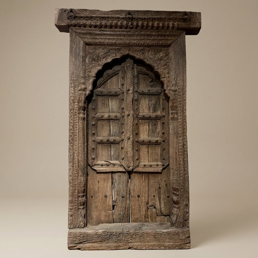 WD52 - Antique Carved Window