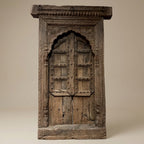 WD52 - Antique Carved Window