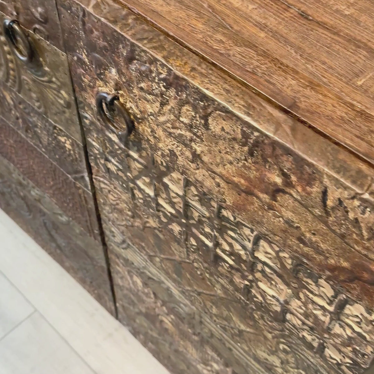 BS20 - Reclaimed Wood Antique Tile Buffet